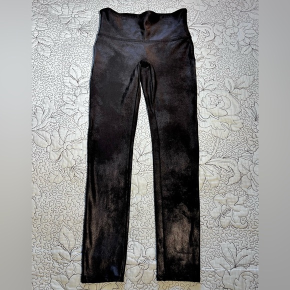 SPANXS Black Metallic Shimmer Tummy Control Smoothing Shaping  Leggings  Sz M - Picture 2 of 11